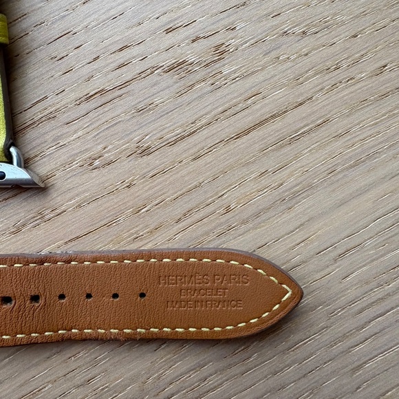 Hermes Apple Leather Strap Single Tour 41mm- Lime - Picture 5 of 12
